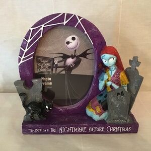 Disney Tim Burton’s The Nightmare Before Christmas Sally Graveyard Photo Frame.